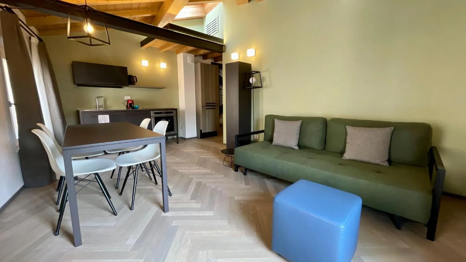 Appartamenti Saragozza A Due Passi Da Piazza Grande - Wifi E Parcheggio Gratuito Modena
