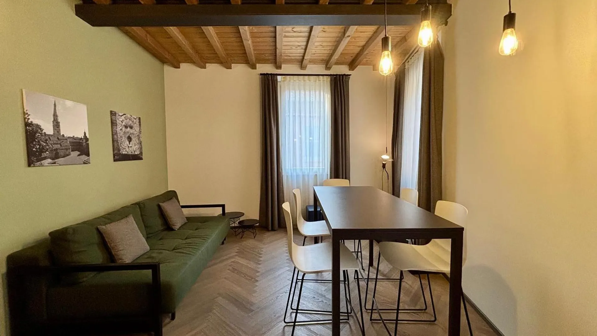 Appartamenti Saragozza A Due Passi Da Piazza Grande - Wifi E Parcheggio Gratuito Modena Italia